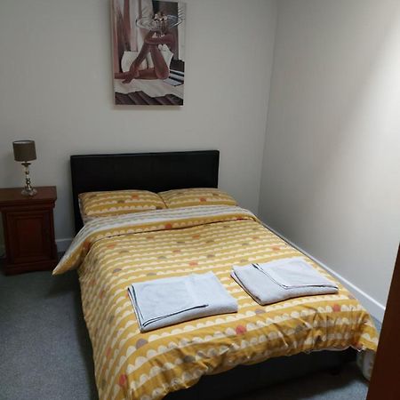 Plaza Suite 61 B Бангор Екстер'єр фото